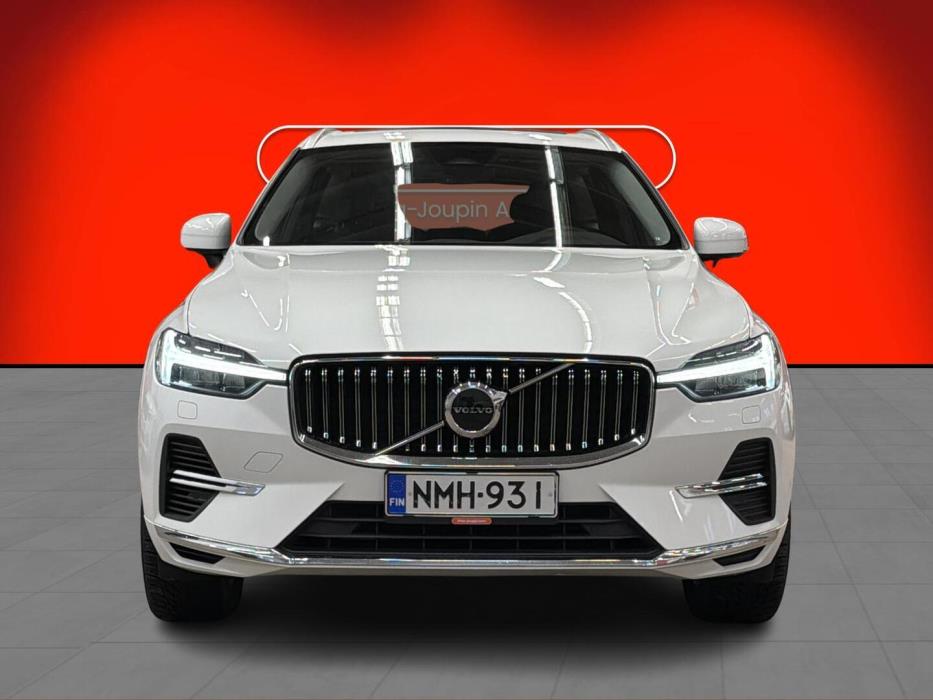 VOLVO XC60 2022