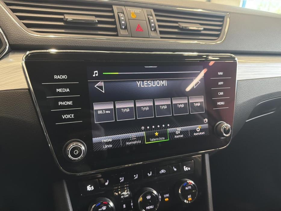 SKODA Superb 2022