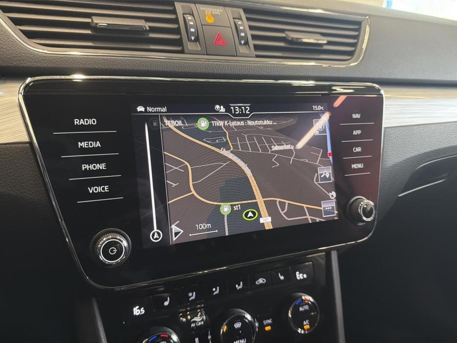 SKODA Superb 2022