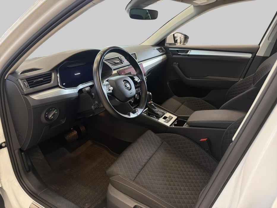SKODA Superb 2022