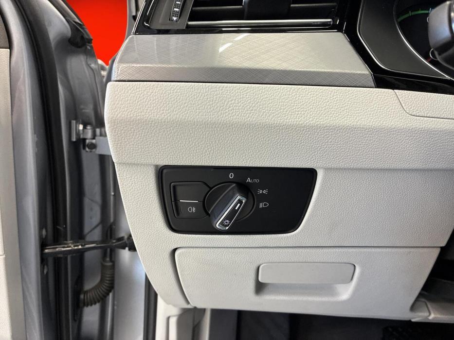 VOLKSWAGEN Passat 2021