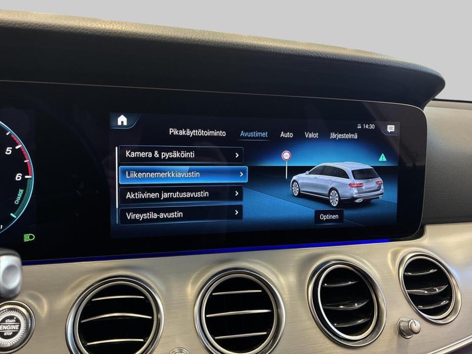 MERCEDES-BENZ E 2022