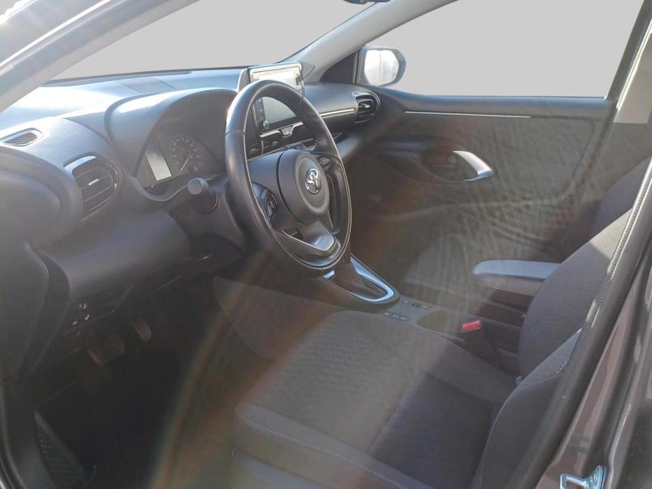 TOYOTA Yaris 2022