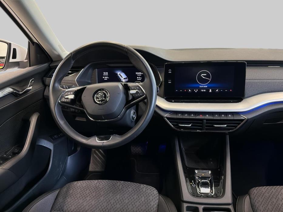 SKODA Octavia 2024