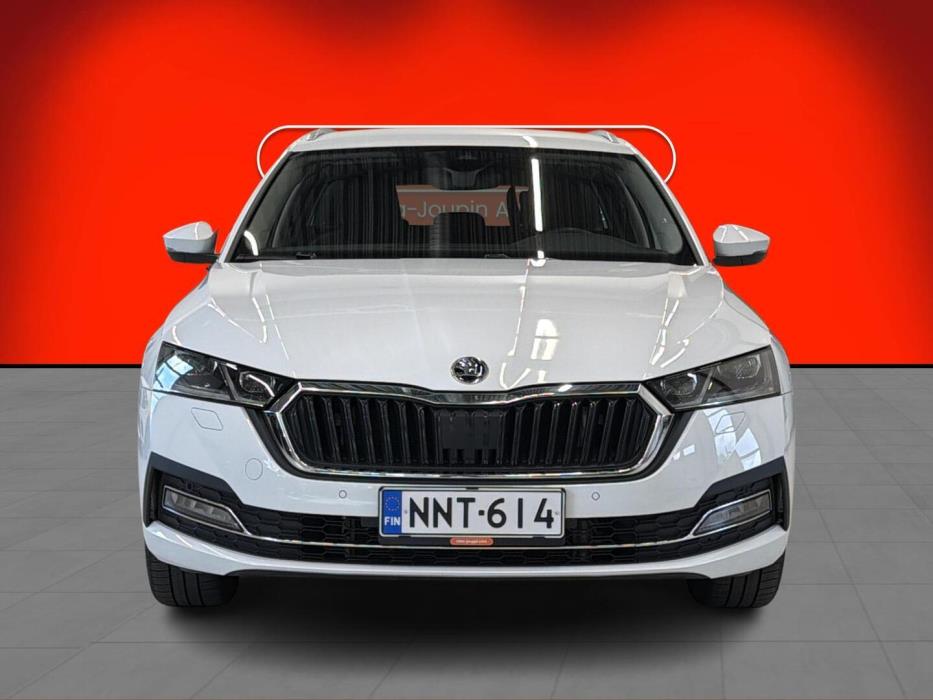 SKODA Octavia 2024