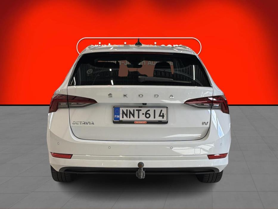 SKODA Octavia 2024