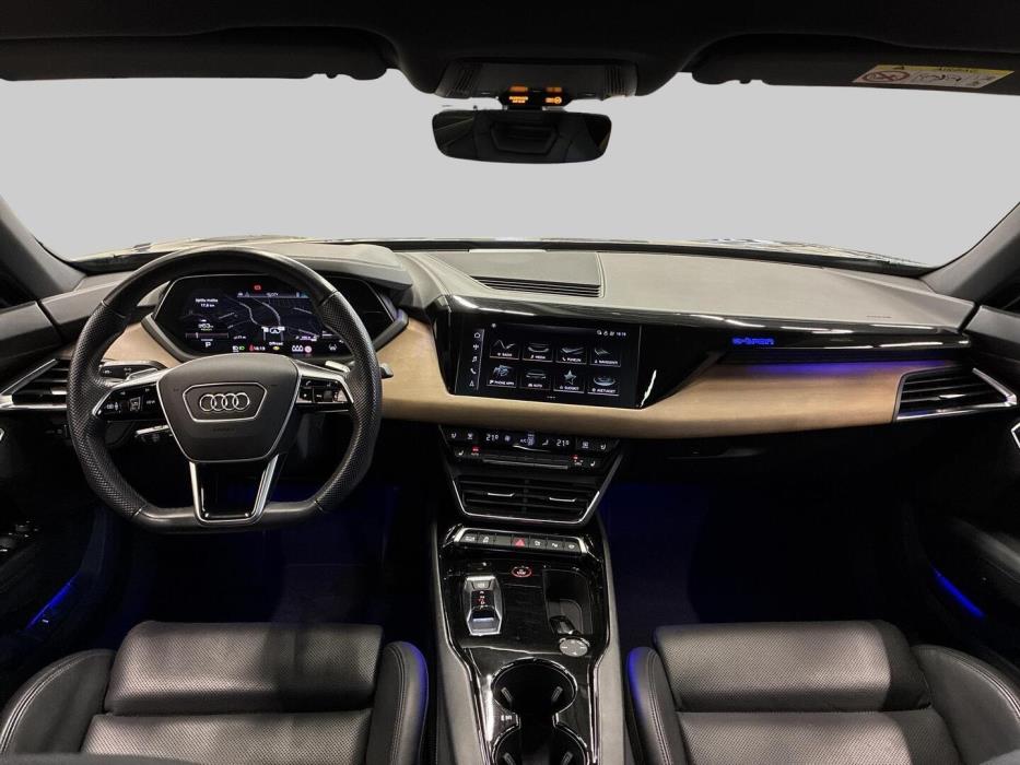 AUDI e-tron GT 2022