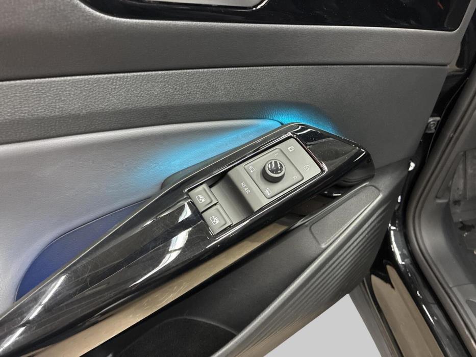 VOLKSWAGEN ID.4 2023