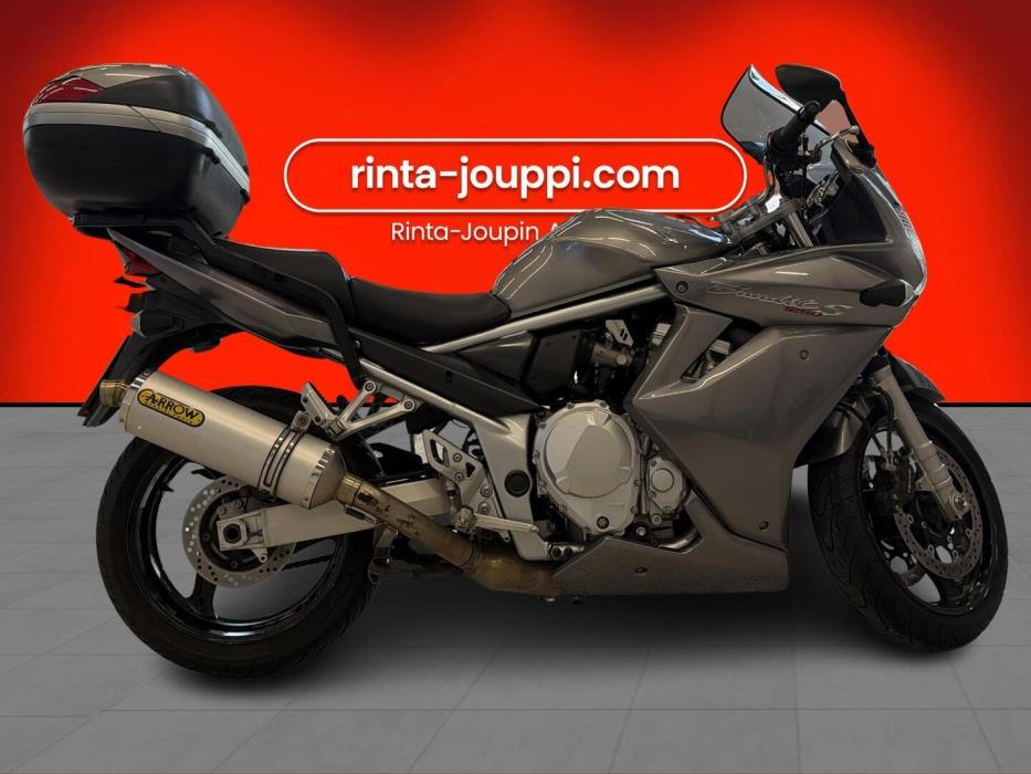 SUZUKI GSF 2009