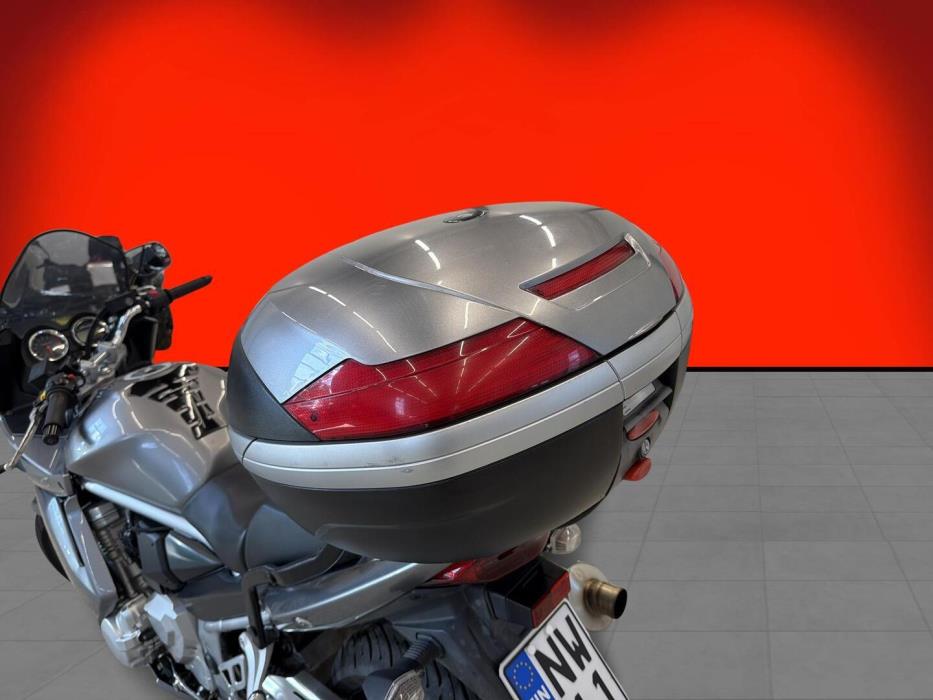SUZUKI GSF 2009
