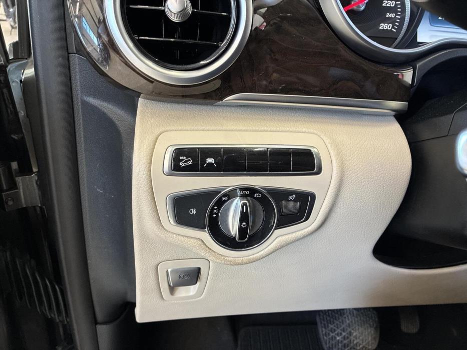 MERCEDES-BENZ V 2015
