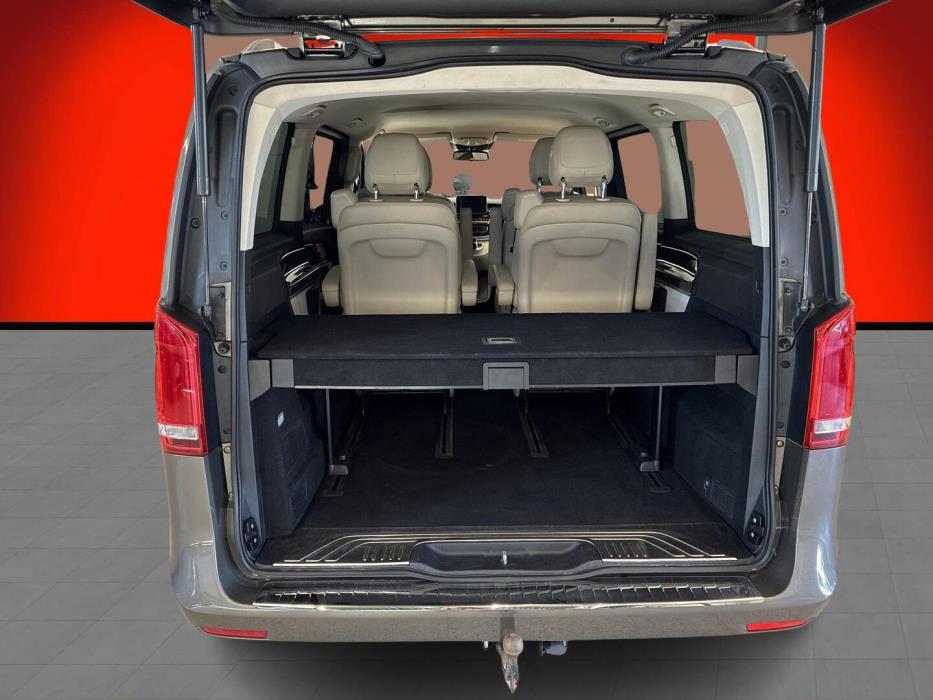 MERCEDES-BENZ V 2015