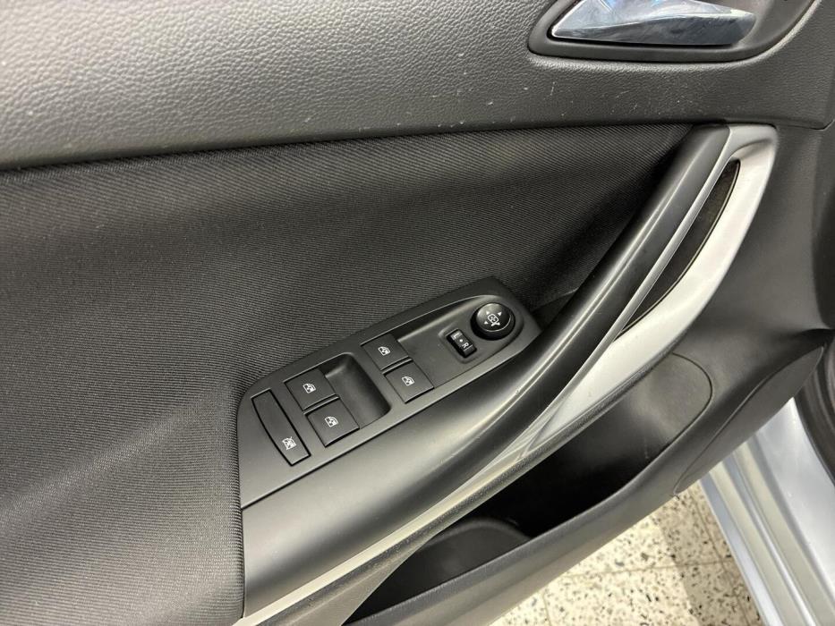 OPEL Astra 2017