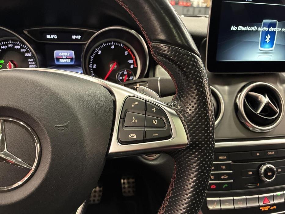 MERCEDES-BENZ GLA 2017