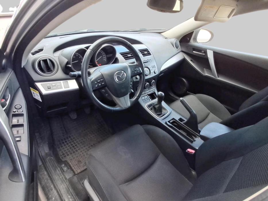 MAZDA Mazda3 2012