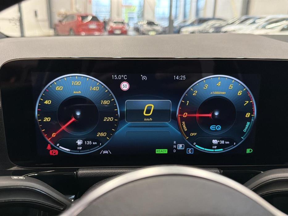 MERCEDES-BENZ B 2021