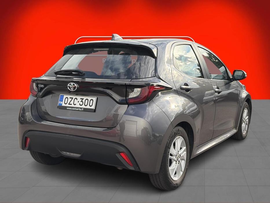 TOYOTA Yaris 2022