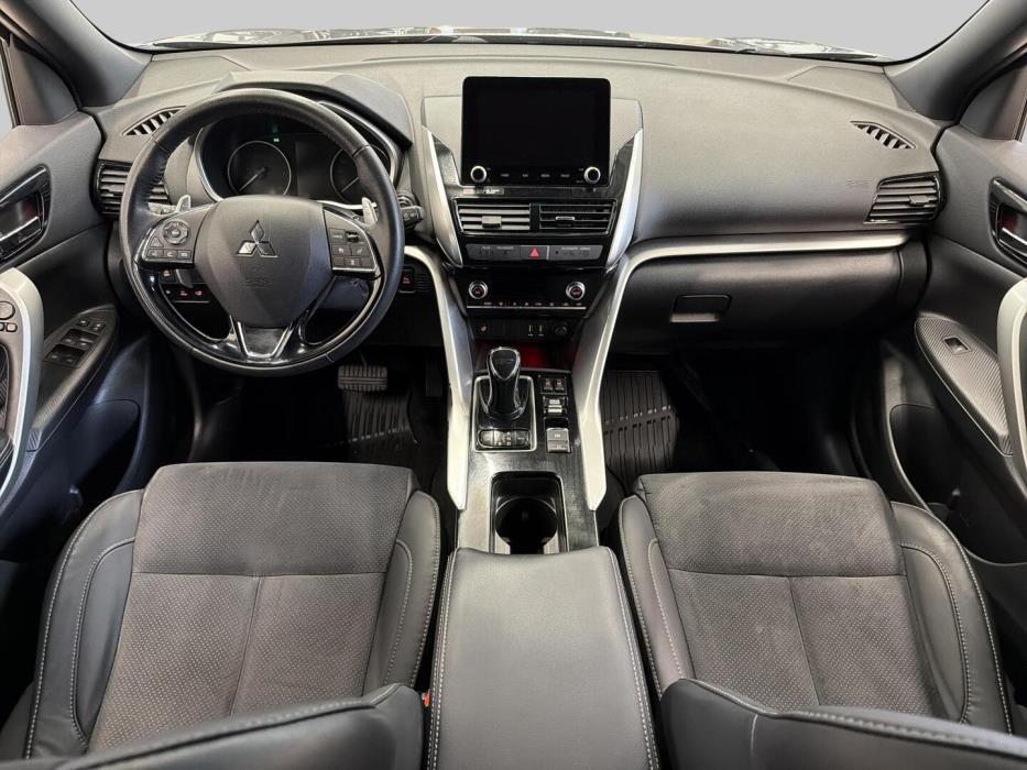 MITSUBISHI ECLIPSE CROSS 2023