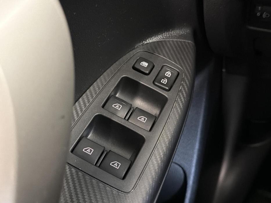 MITSUBISHI ECLIPSE CROSS 2023