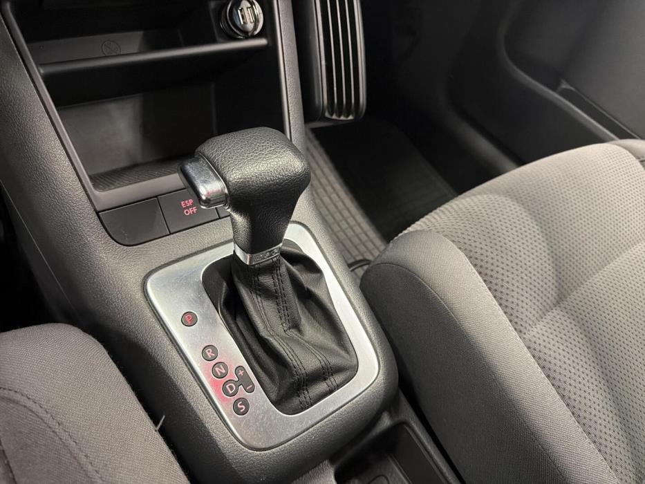 VOLKSWAGEN Golf Plus 2009