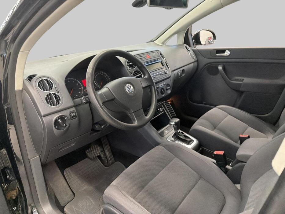 VOLKSWAGEN Golf Plus 2009
