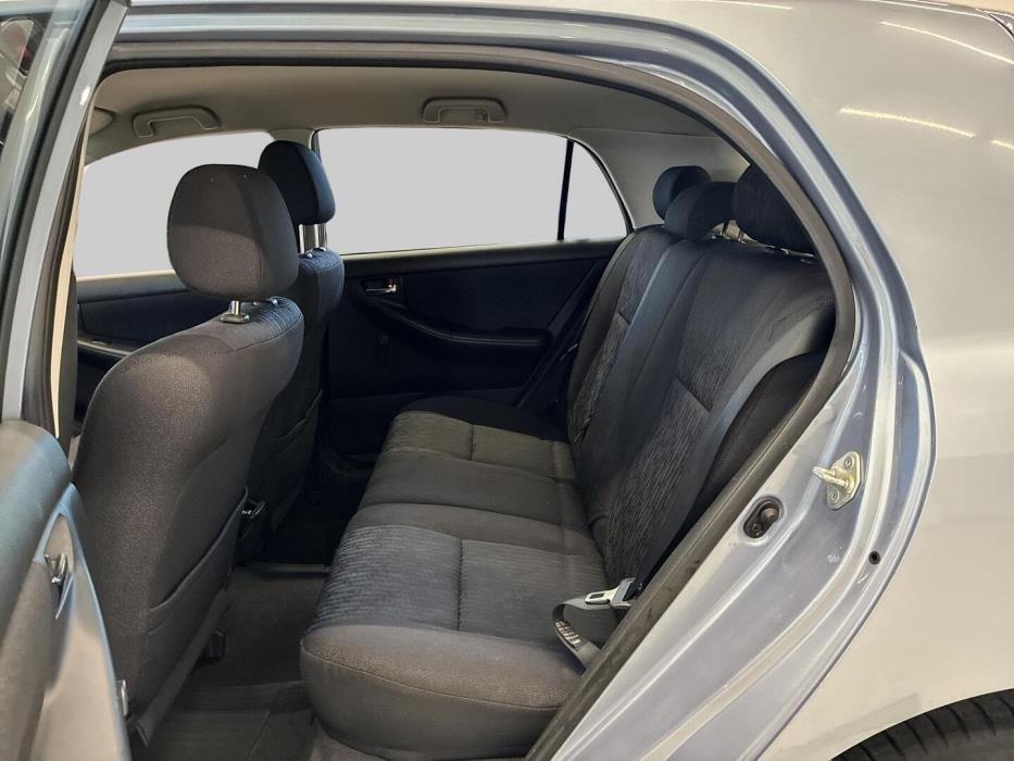 TOYOTA Corolla 2004