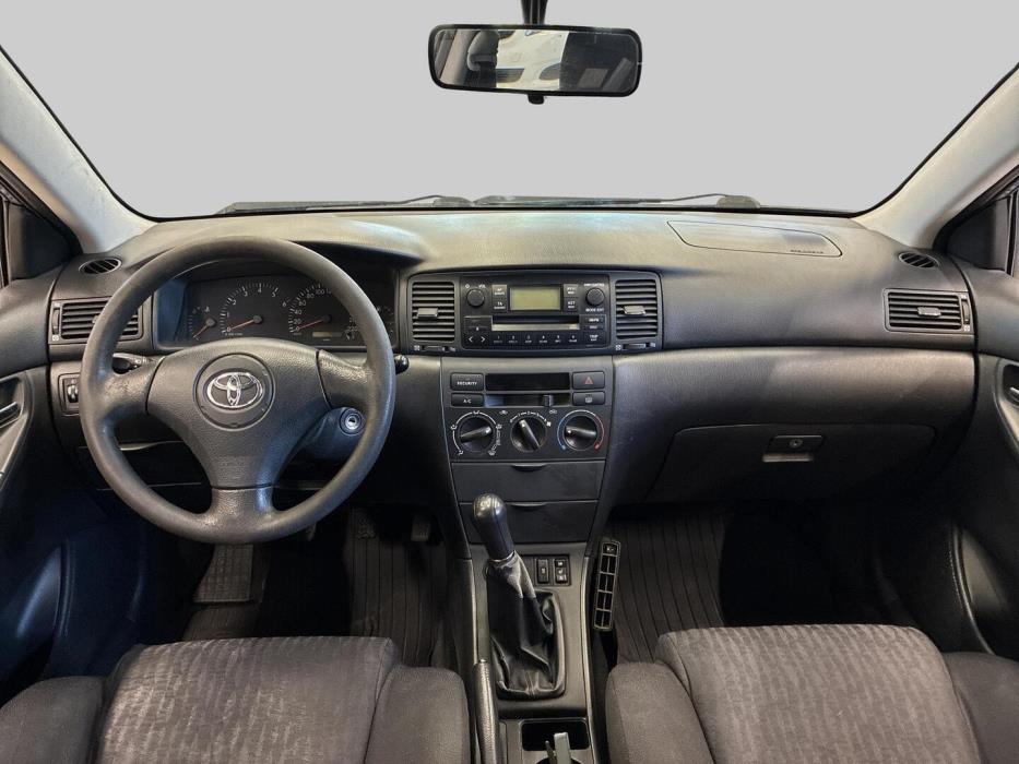 TOYOTA Corolla 2004
