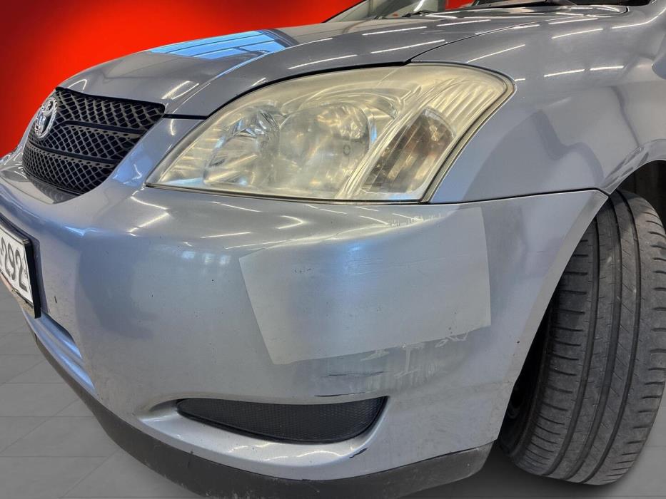TOYOTA Corolla 2004