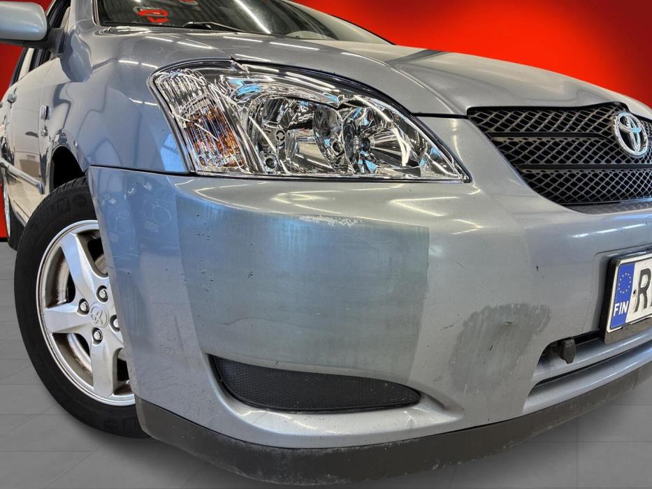 TOYOTA Corolla 2004