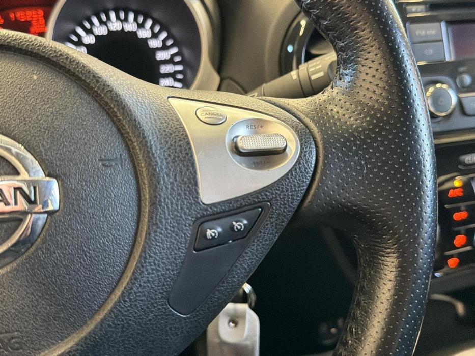 NISSAN Juke 2012