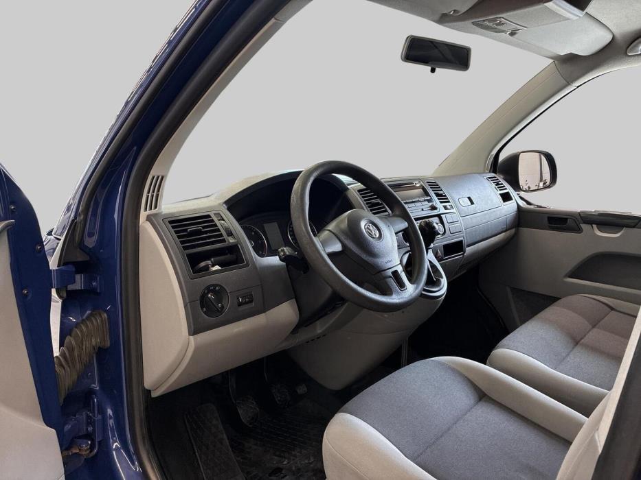 VOLKSWAGEN Transporter 2014