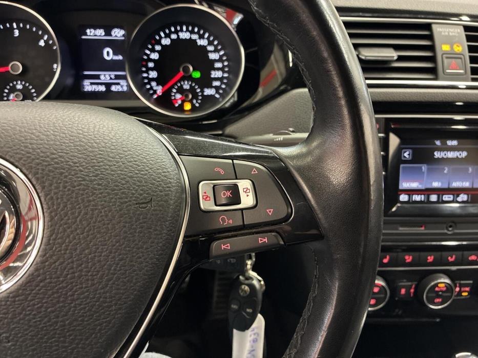 VOLKSWAGEN Jetta 2016