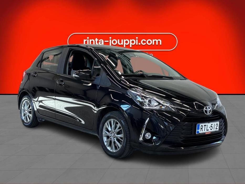 TOYOTA Yaris 2017