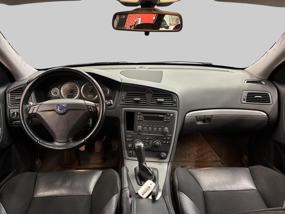 VOLVO V70 2007