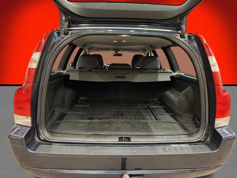 VOLVO V70 2007