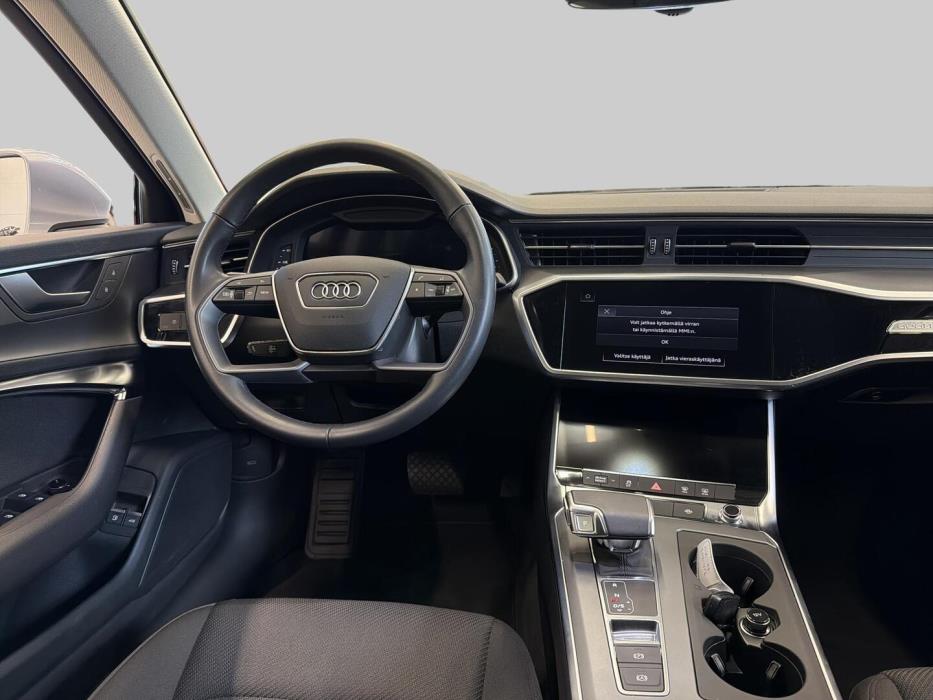 AUDI A6 2023