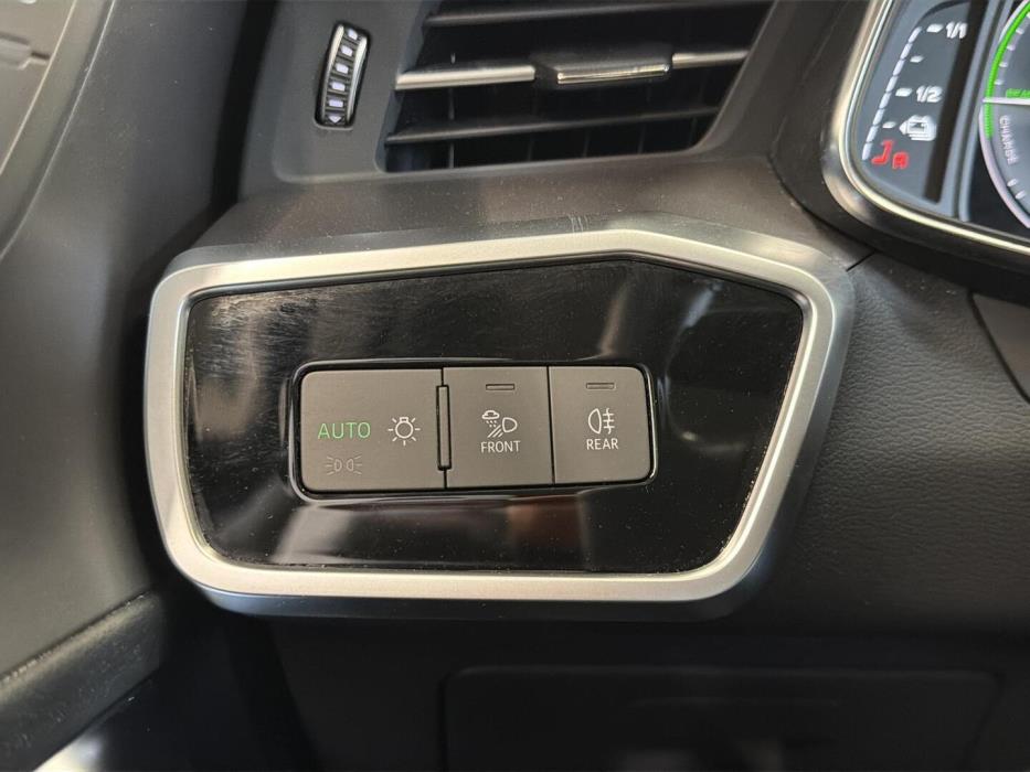 AUDI A6 2023