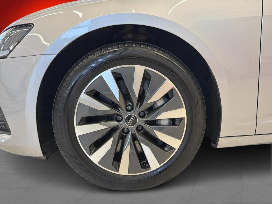 AUDI A6 2023