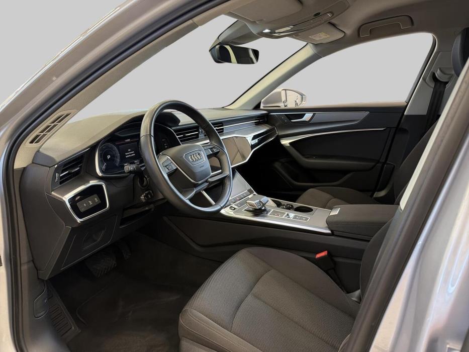 AUDI A6 2023