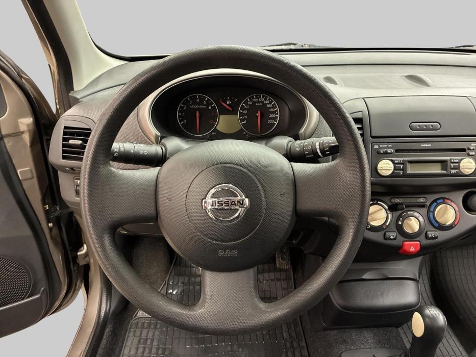 NISSAN Micra 2005