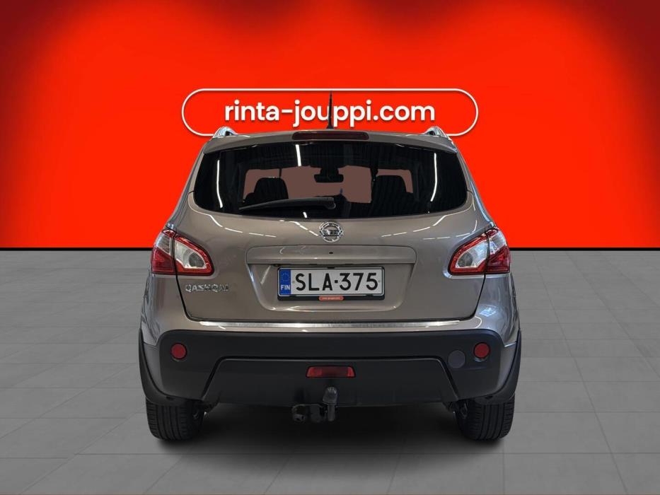 NISSAN Qashqai 2012