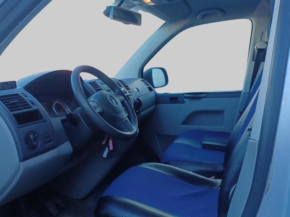 VOLKSWAGEN Transporter 2014