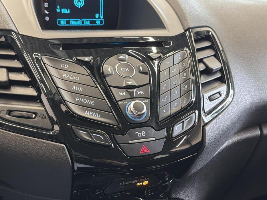 FORD Fiesta 2015