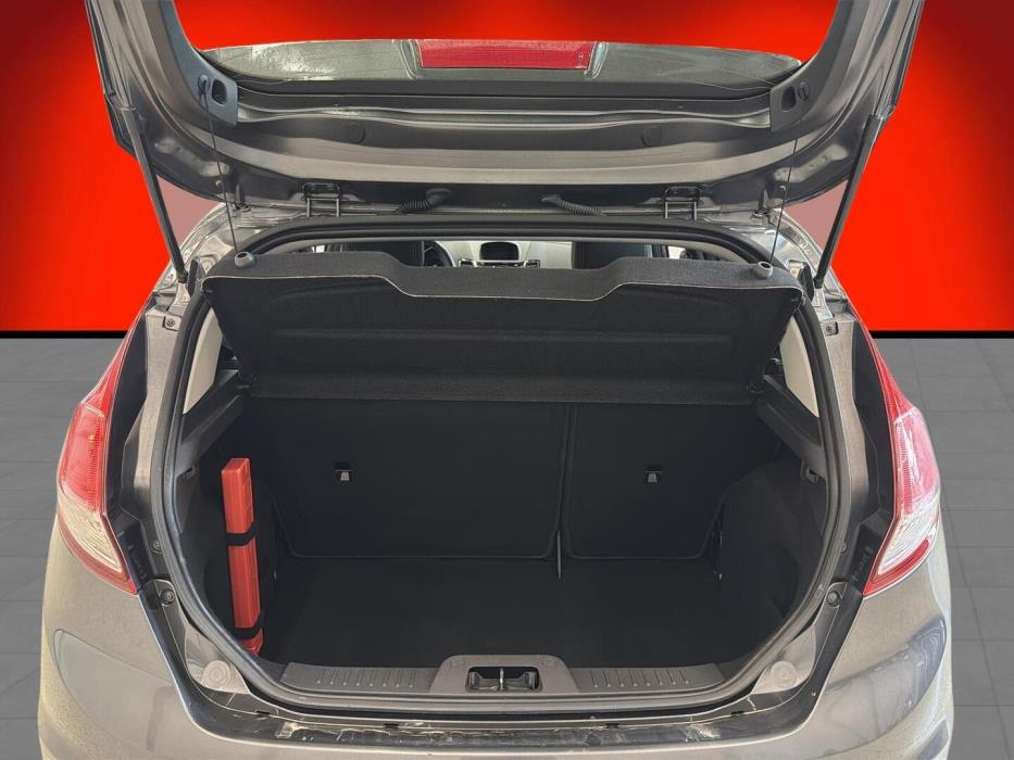 FORD Fiesta 2015
