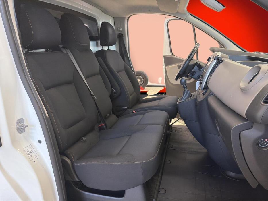 RENAULT Trafic 2018