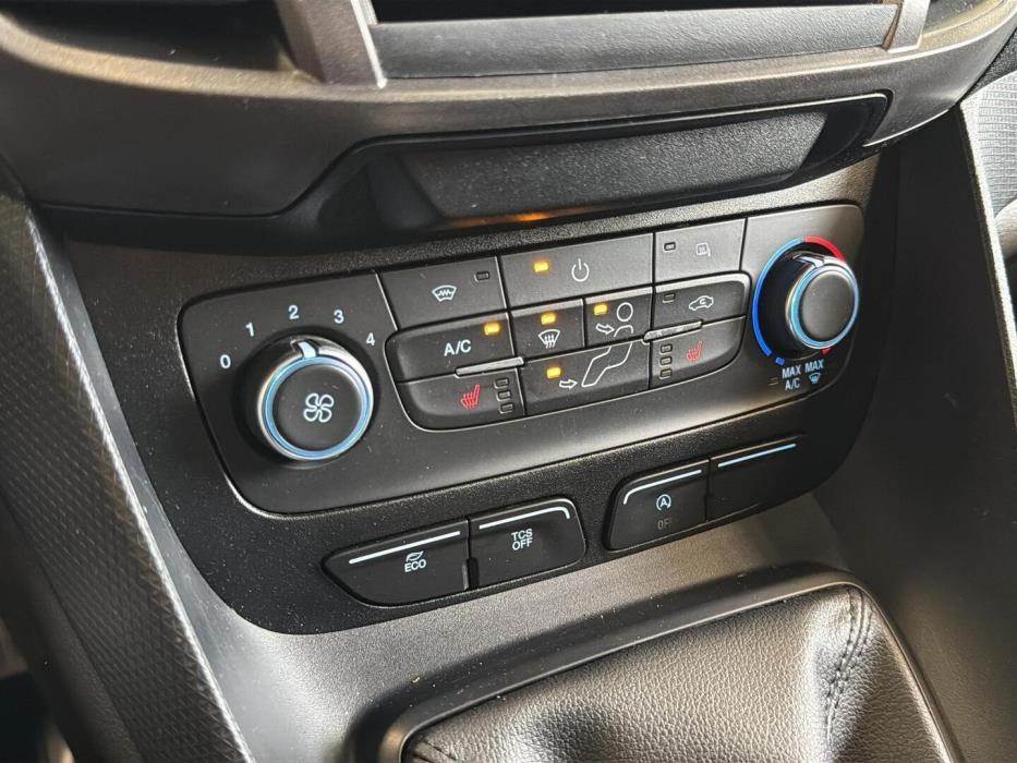 FORD Transit Connect 2023