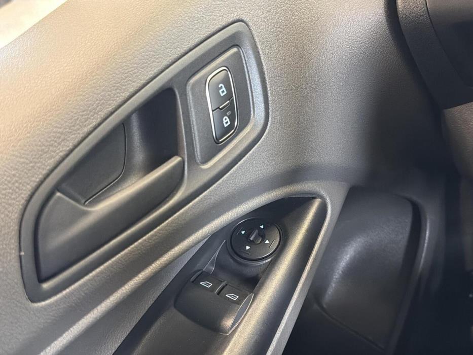 FORD Transit Connect 2023