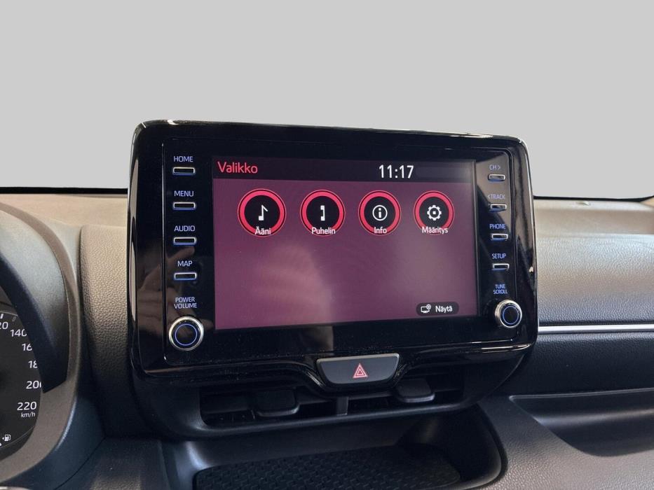 TOYOTA Yaris 2023