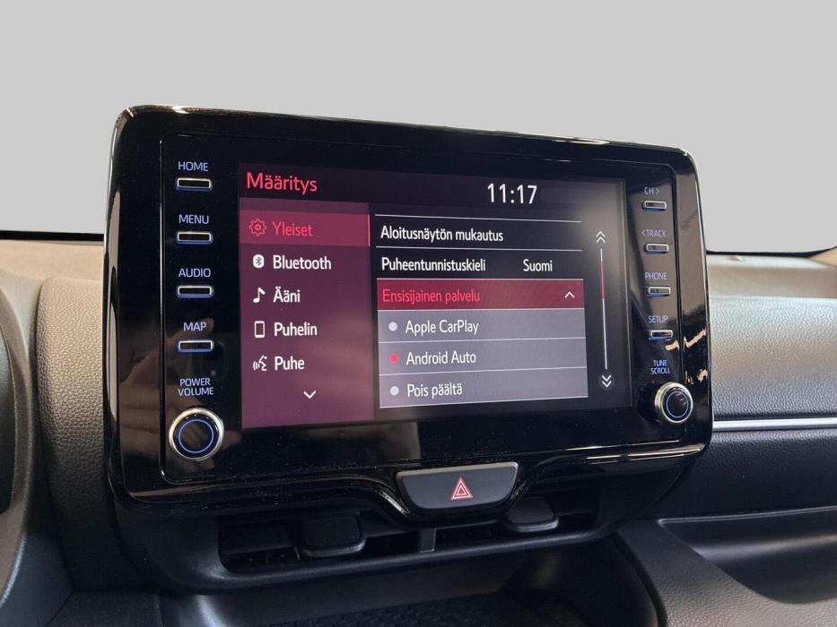 TOYOTA Yaris 2023