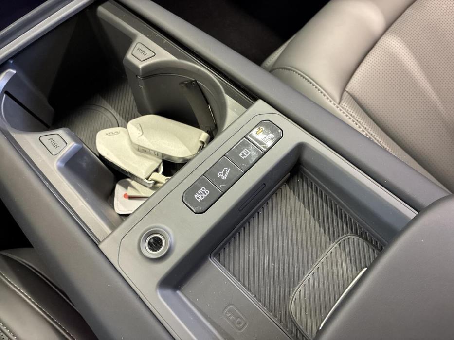 KIA EV9 2025